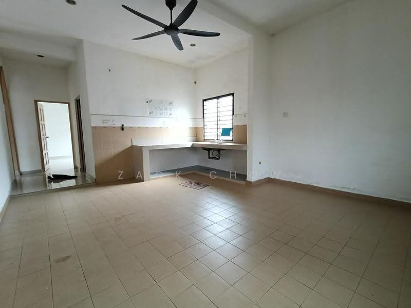 Rumah Teres 1-Tingkat untuk Dijual di Taman Mutiara Rini (Skudai) - Zack Chow - Kitchen - PropertyGuru.com.my