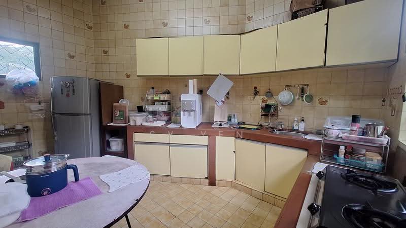 Bungalow House for Sale in Seputeh (Kuala Lumpur) - SY Yen - Kitchen - PropertyGuru.com.my