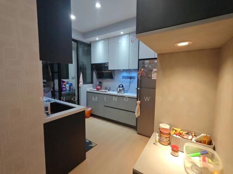 Service Residence for Sale at United Point (Residensi Berpadu) - Ming Ming Wong - Kitchen - PropertyGuru.com.my