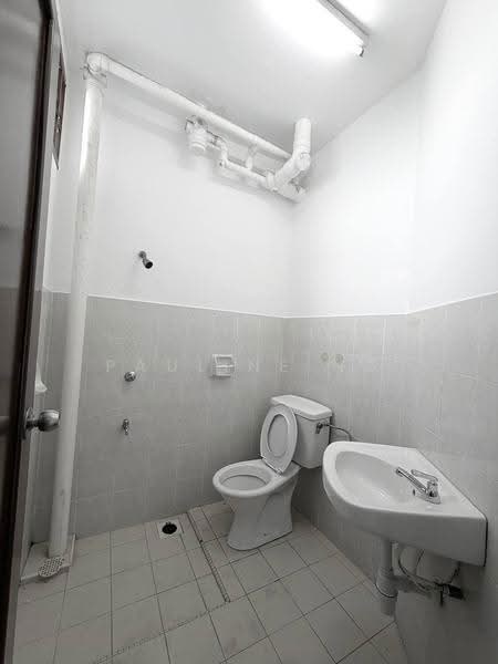 Pangsapuri untuk Dijual di Lake View Suites - Pauline Ng - PropertyGuru.com.my