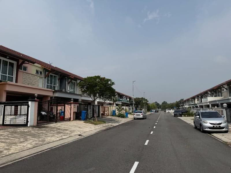 Rumah Teres untuk Dijual di Shah Alam (Selangor) - Annie Kho - Exterior - PropertyGuru.com.my