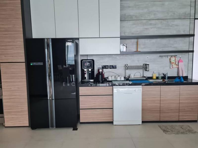 Kondominium untuk Dijual di Infinity Beachfront Condominium - EC Zheng - PropertyGuru.com.my