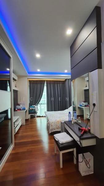 Kondominium untuk Dijual di The LIGHT COLLECTION II - EC Zheng - PropertyGuru.com.my
