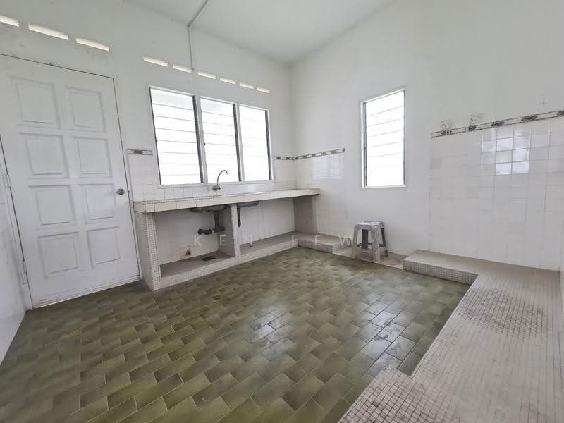 Bungalow House for Sale in Taman Cheras (Cheras) - Ken Lew - PropertyGuru.com.my