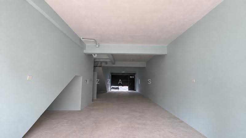 Shop / Office for Rent in Taman Kristal 2 (Dengkil) - Izza Is - Interior - PropertyGuru.com.my