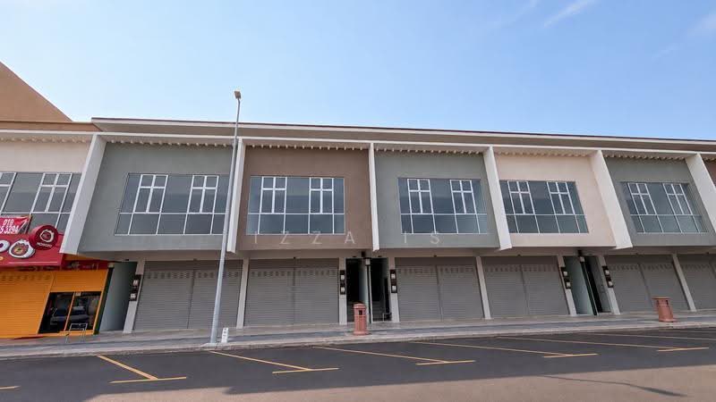 Shop / Office for Rent in Taman Kristal 2 (Dengkil) - Izza Is - Exterior - PropertyGuru.com.my