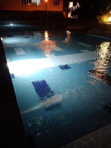 Kondominium untuk Disewa di Aman Heights Condominium - Terry Chen - Pool - PropertyGuru.com.my