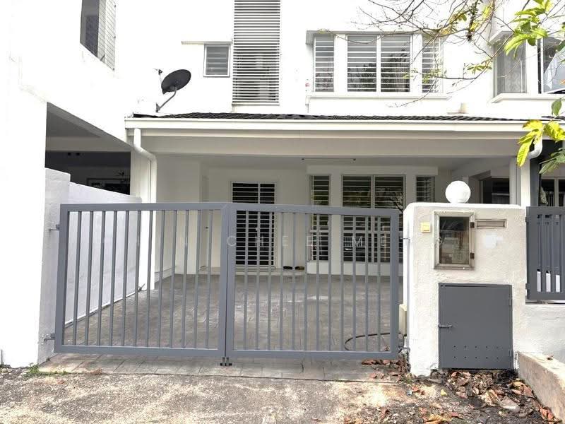 3-storey Terraced House for Sale in Taman Mesra Utama (Balakong) - Chin Chee Meng - Exterior - PropertyGuru.com.my