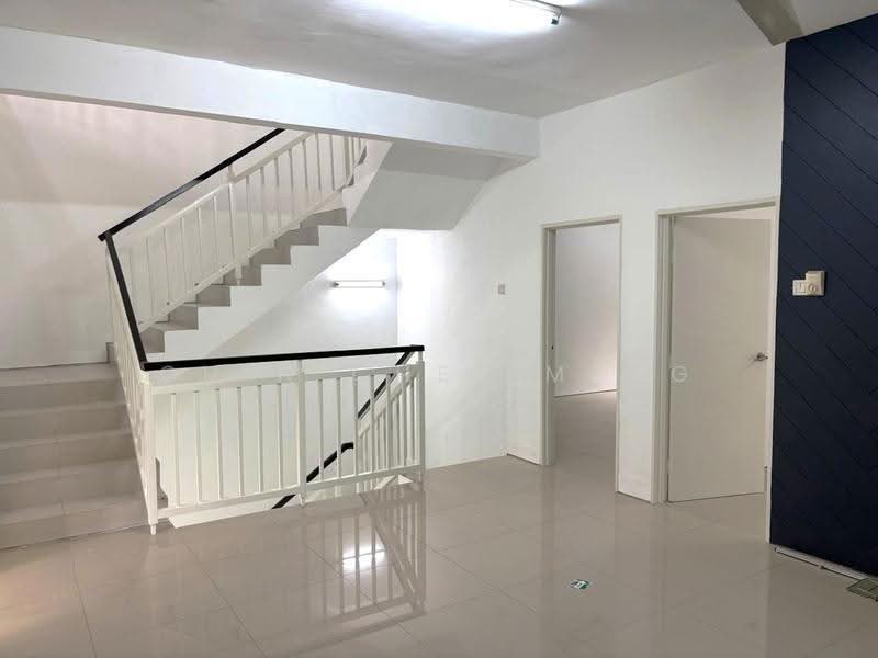 3-storey Terraced House for Sale in Taman Mesra Utama (Balakong) - Chin Chee Meng - Interior - PropertyGuru.com.my