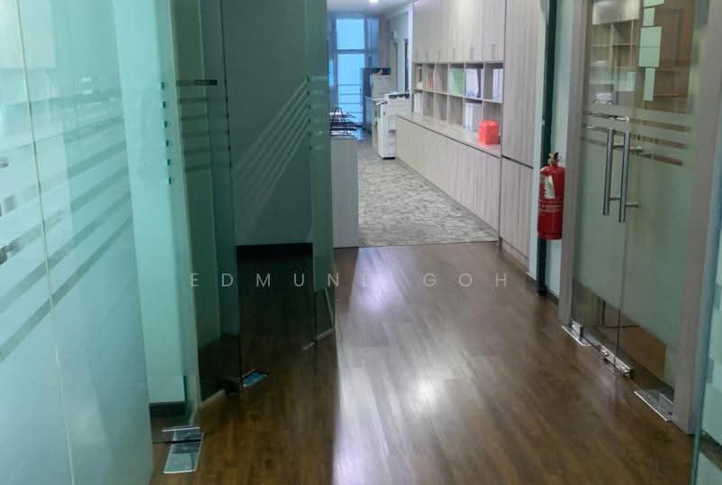 Pejabat untuk Disewa di Kampung Sungai Kayu Ara (Petaling Jaya) - Edmund Goh - Corridor - PropertyGuru.com.my