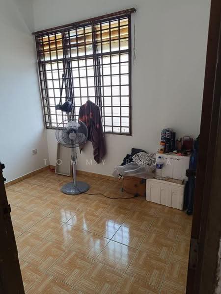 Rumah Teres 1-Tingkat untuk Disewa di Taman Johor Jaya (Johor Bahru) - Tommy Phua - Interior - PropertyGuru.com.my