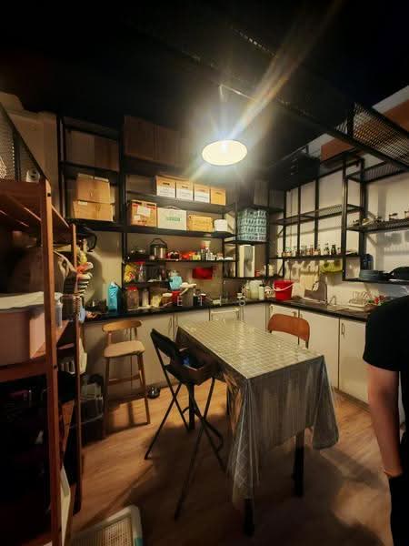 Shop / Office for Rent in Kuchai Entrepreneurs Park (Kuchai Lama) - Reiis Lai - Kitchen - PropertyGuru.com.my
