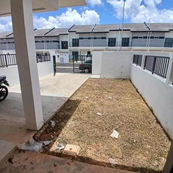 2-storey Terraced House for Sale in Kota Tinggi (Johor) - ALHAFIZ AZIS - Exterior - PropertyGuru.com.my