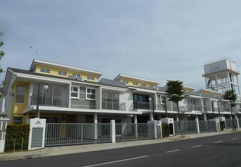 Rumah Teres 2-Tingkat untuk Disewa di Pusat Bandar Senawang (Senawang) - Ong Jia Hui - Exterior - PropertyGuru.com.my
