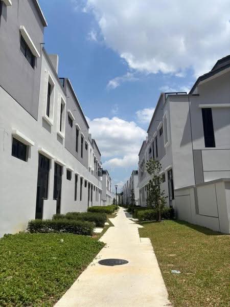 2-storey Terraced House for Sale in Setia Eco Cascadia (Tebrau) - Caryn Ter - Exterior - PropertyGuru.com.my