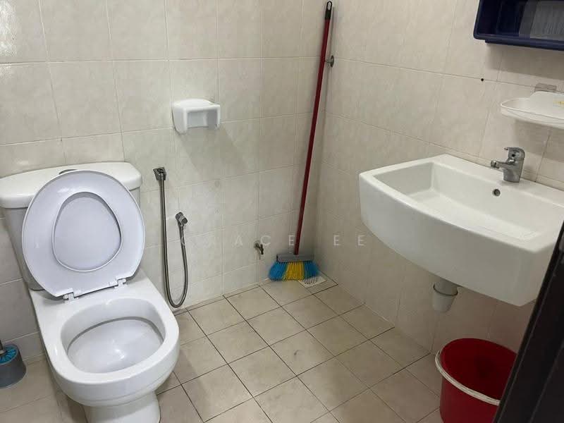 Service Residence for Rent at Serviced Residence @ Casa Tiara - Grace Ee - Bathroom - PropertyGuru.com.my