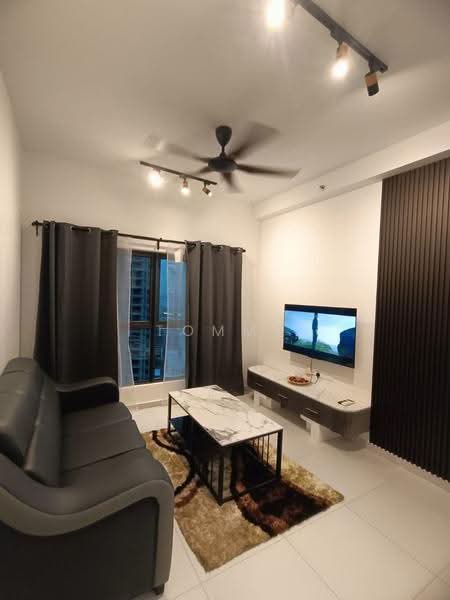 Kediaman Servis untuk Dijual di Sinaran @ Utropolis - Tommy Gan - Living Room - PropertyGuru.com.my