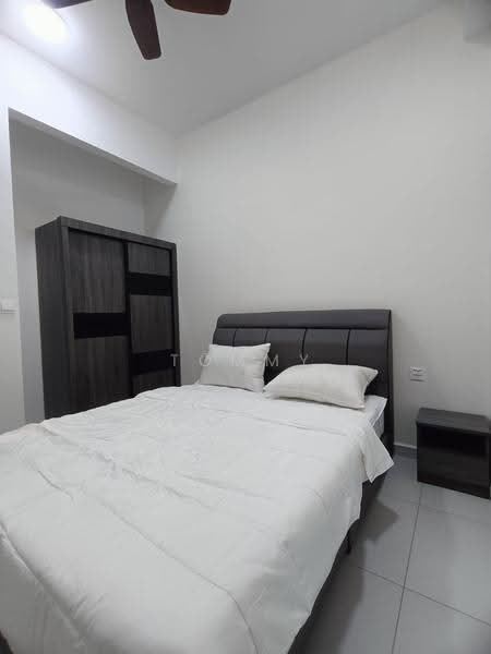 Kediaman Servis untuk Dijual di Sinaran @ Utropolis - Tommy Gan - Bedroom - PropertyGuru.com.my