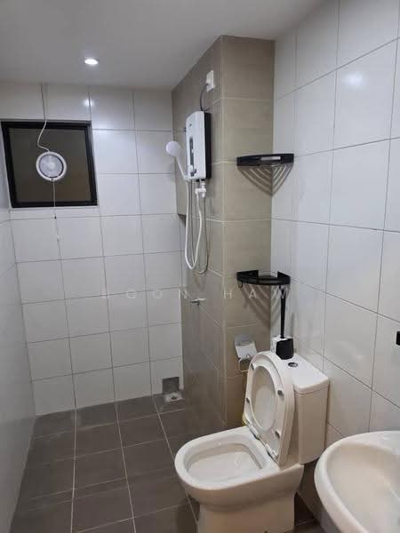 Kediaman Servis untuk Disewa di Rubica @ Harbour Place - Boon Haw Ooi - Bathroom - PropertyGuru.com.my