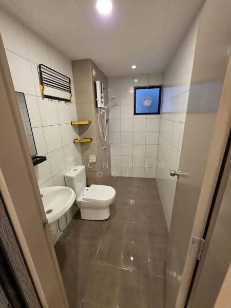 Kediaman Servis untuk Disewa di Rubica @ Harbour Place - Boon Haw Ooi - Bathroom - PropertyGuru.com.my
