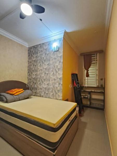 Flat for Sale at Taman Putri Kulai - Mandy Goh Siew Li - Bedroom - PropertyGuru.com.my