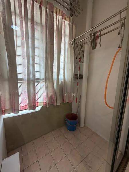 Pangsapuri untuk Disewa di Bandar Selesa Jaya - Elyn Tay - Balcony - PropertyGuru.com.my