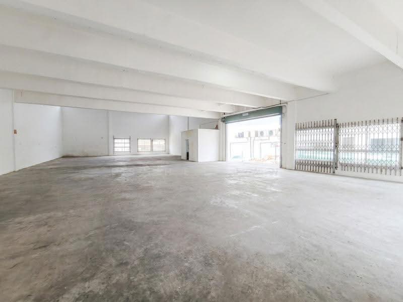 Factory for Rent in Taman Pertama (Cheras) - Esther Tan - Interior - PropertyGuru.com.my