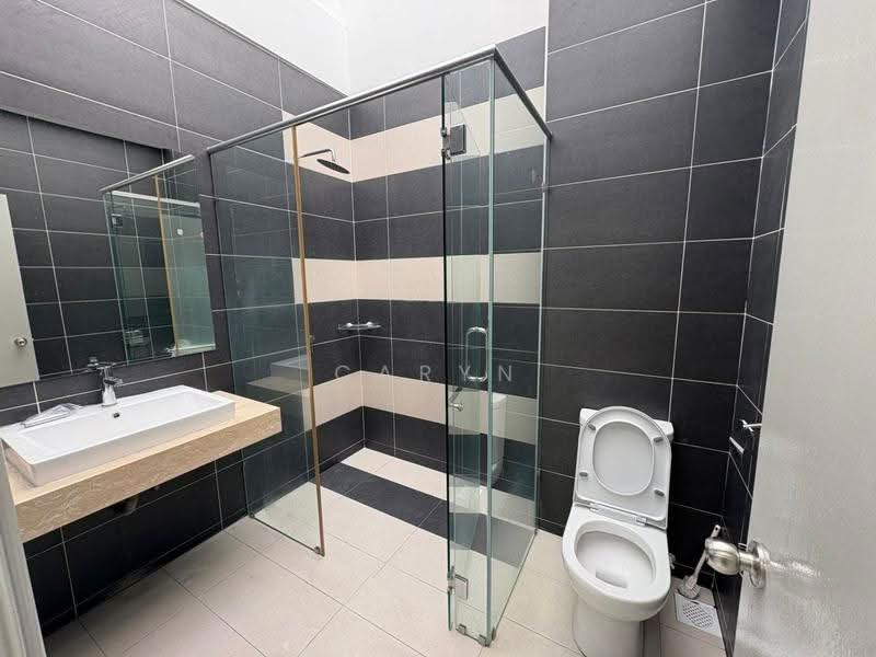 Cluster House for Sale in Taman Mutiara Mas (Skudai) - Caryn Ter - Bathroom - PropertyGuru.com.my