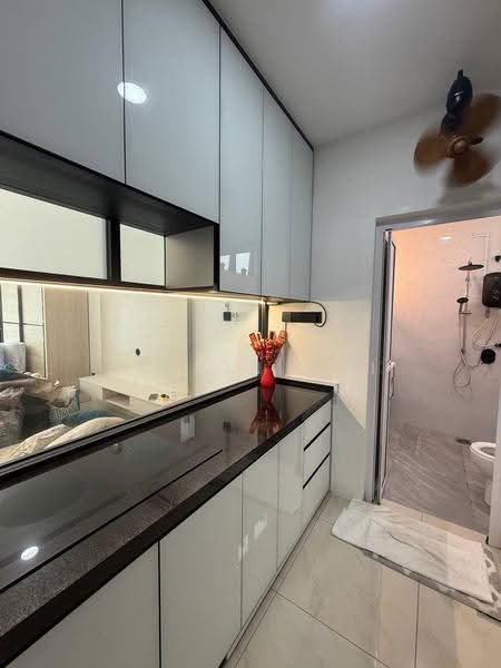 Kediaman Servis untuk Dijual di Palazio - Kelvin Ooi - Kitchen - PropertyGuru.com.my