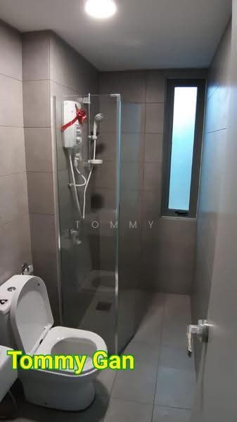 Kediaman Servis untuk Dijual di Sensasi @ Utropolis - Tommy Gan - Bathroom - PropertyGuru.com.my