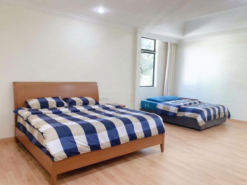 Bungalow House for Rent in Batu Ferringhi (Penang) - Andrew Chong - Bedroom - PropertyGuru.com.my