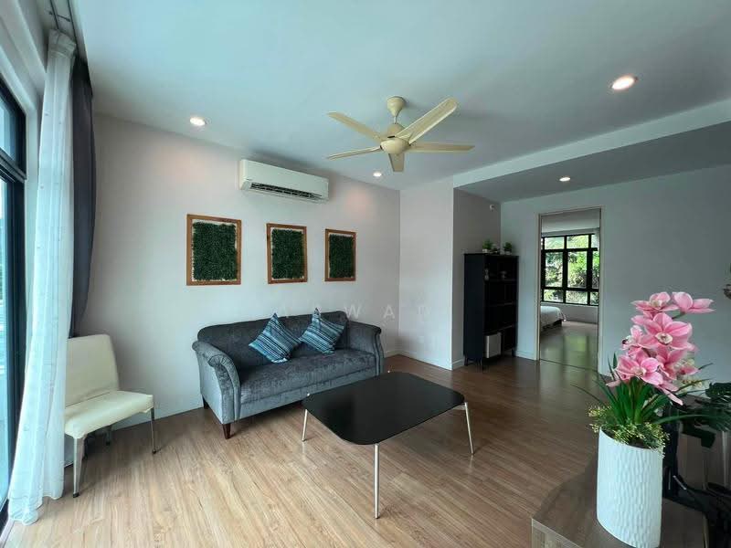 Rumah Berkembar untuk Dijual di Pearl Residences (Batu Ferringhi) - Aswad . - Living Room - PropertyGuru.com.my