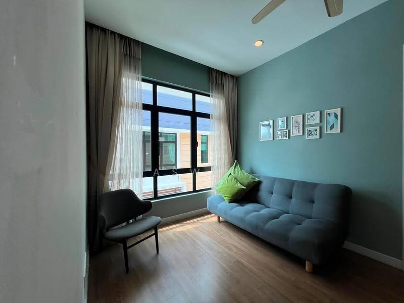 Rumah Berkembar untuk Dijual di Pearl Residences (Batu Ferringhi) - Aswad . - Living Room - PropertyGuru.com.my