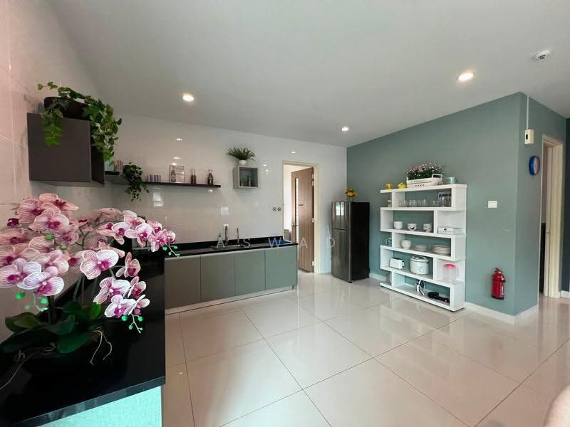Rumah Berkembar untuk Dijual di Pearl Residences (Batu Ferringhi) - Aswad . - Kitchen - PropertyGuru.com.my