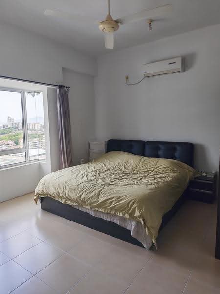 Kondominium untuk Dijual di Cassia Resort Condominium - Elvin Choo - Bedroom - PropertyGuru.com.my