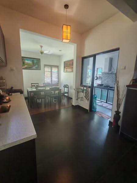 Rumah Teres untuk Dijual di TAMAN PUCHONG UTAMA (Puchong) - Michelle Tai - Kitchen - PropertyGuru.com.my