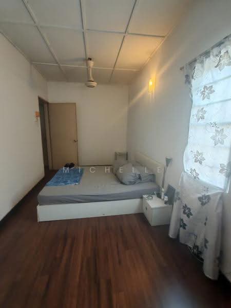 Rumah Teres untuk Dijual di TAMAN PUCHONG UTAMA (Puchong) - Michelle Tai - Bedroom - PropertyGuru.com.my