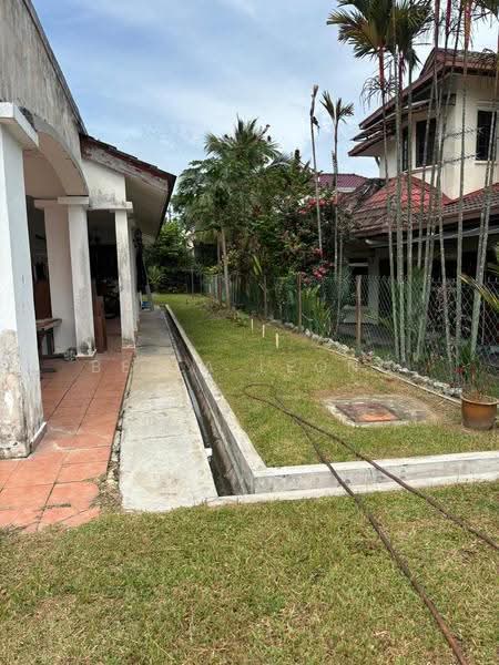 Bungalow House for Sale in Bukit Beruntung (Selangor) - Bella Leong - Exterior - PropertyGuru.com.my