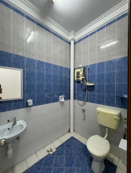 1-storey Terraced House for Rent in Taman Mount Austin (Tebrau) - Candy Yap - Bathroom - PropertyGuru.com.my