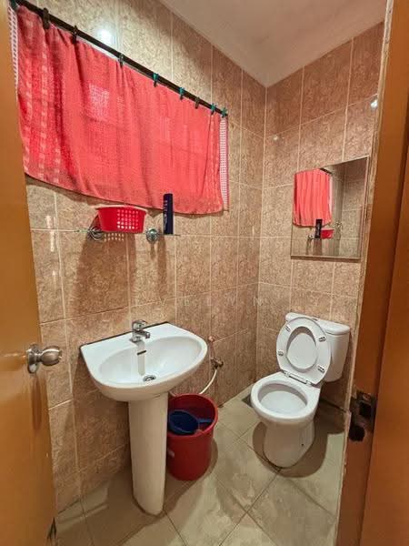 Bungalow House untuk Dijual di Bukit Sentosa (Rawang) - Evelyn Khoo - Bathroom - PropertyGuru.com.my