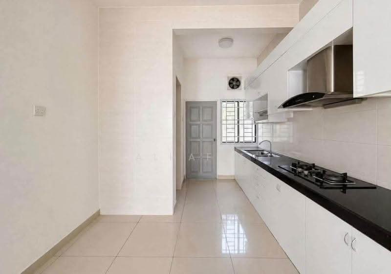 Rumah Teres 2-Tingkat untuk Dijual di Kangkar Pulai (Skudai) - ALHAFIZ AZIS - Kitchen - PropertyGuru.com.my