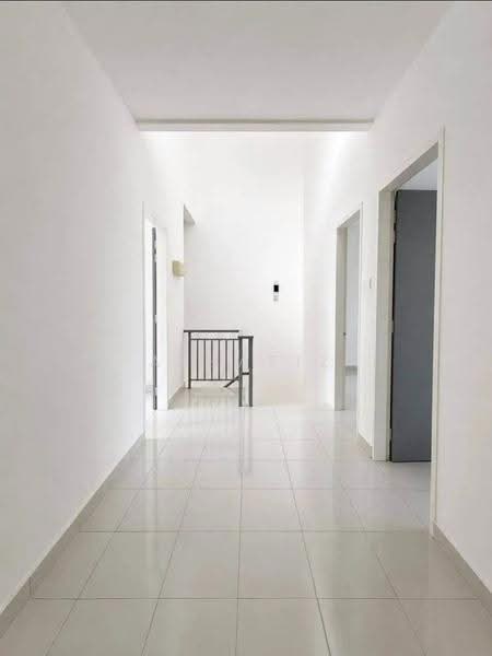 Rumah Teres 2-Tingkat untuk Dijual di Kangkar Pulai (Skudai) - ALHAFIZ AZIS - Corridor - PropertyGuru.com.my