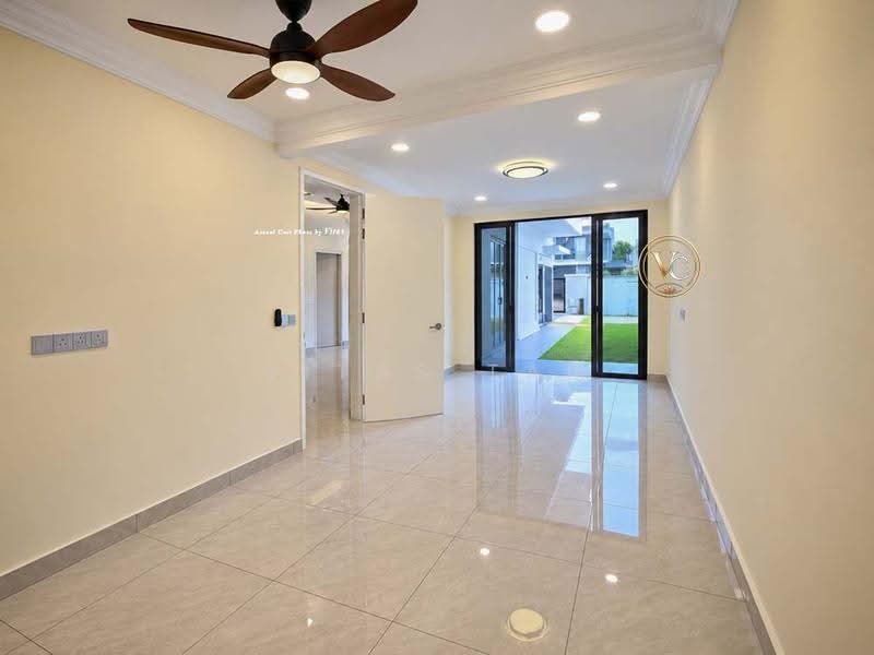Rumah Teres 2-Tingkat untuk Disewa di Bandar Bukit Raja (Klang) - Vitas Tan - Living Room - PropertyGuru.com.my