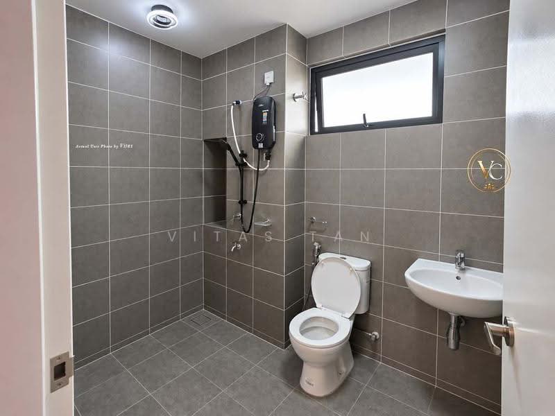 Rumah Teres 2-Tingkat untuk Disewa di Bandar Bukit Raja (Klang) - Vitas Tan - Bathroom - PropertyGuru.com.my