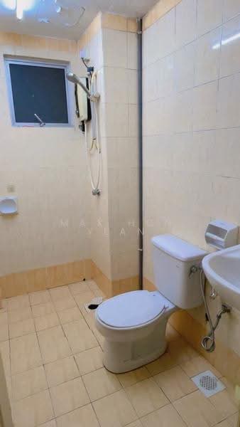 Condominium for Rent at Suriamas - Mak Hon Yean - Bathroom - PropertyGuru.com.my