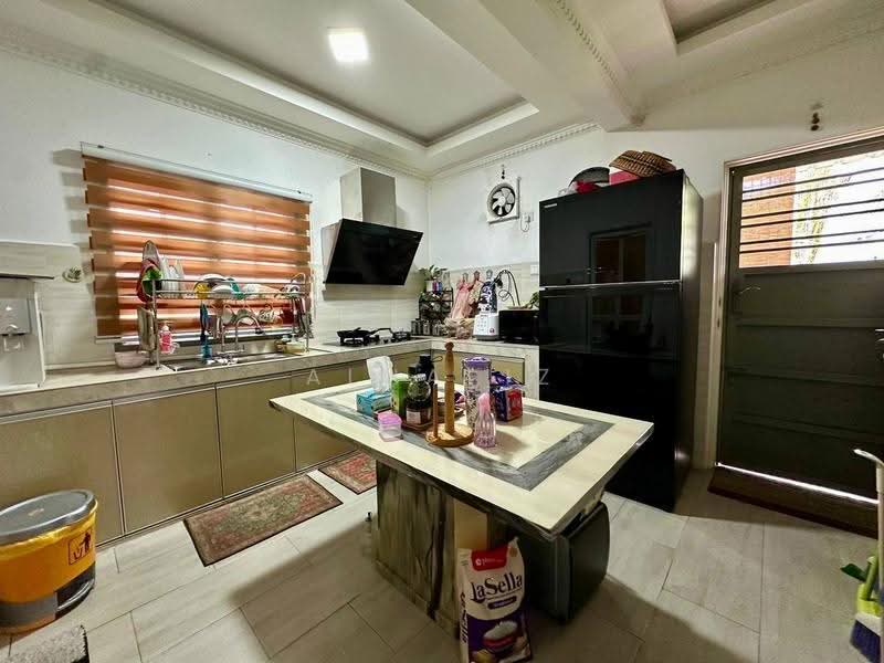 2-storey Terraced House for Sale in Taman Scientex Pasir Gudang (Pasir Gudang) - ALHAFIZ AZIS - Kitchen - PropertyGuru.com.my