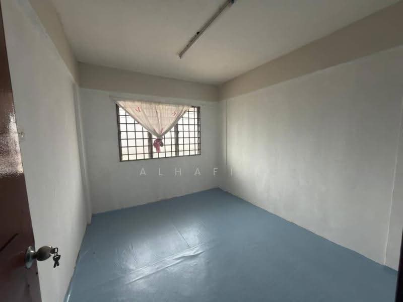Flat for Sale at Taman Cendana - ALHAFIZ AZIS - Interior - PropertyGuru.com.my