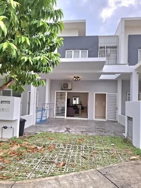 Rumah Teres 2-Tingkat untuk Disewa di Dengkil (Selangor) - Justin Tee - Exterior - PropertyGuru.com.my