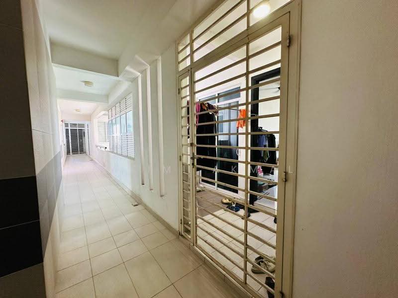 Condominium for Sale at Saville @ The Park - Hakimi Akmal - Corridor - PropertyGuru.com.my