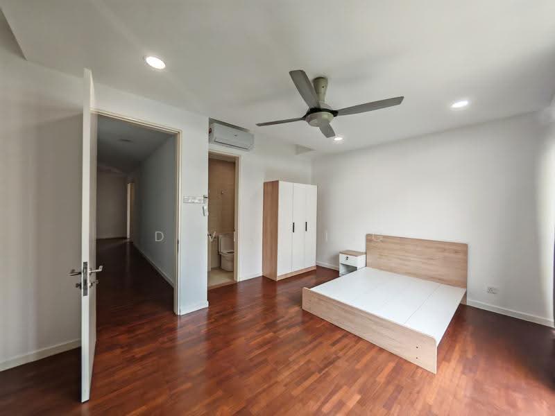 3-storey Terraced House for Rent in Lake Fields (Sungai Besi) - David Ting - Bedroom - PropertyGuru.com.my